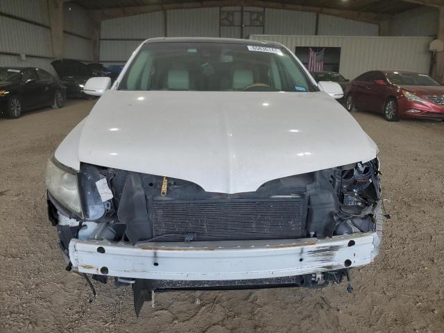Photo 5 from auction – 2012 LINCOLN MKT with VIN 2LMHJ5AT3CBL51848