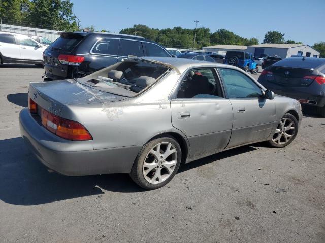 Photo 3 from auction – 1999 LEXUS ES 300 with VIN JT8BF28G8X0231709