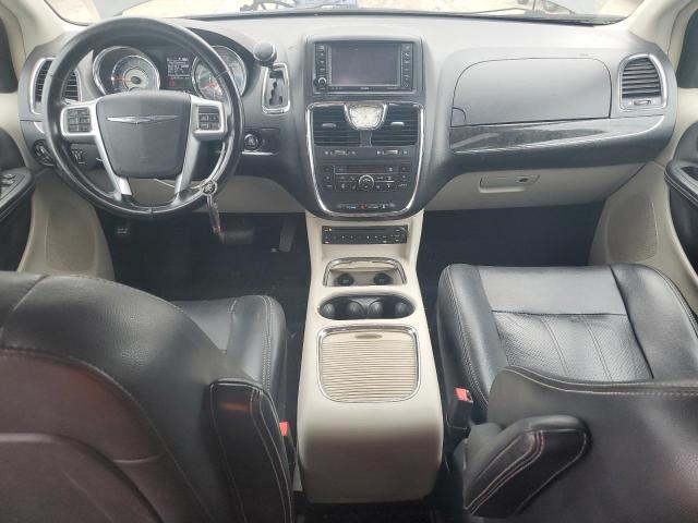 Photo 8 from auction – 2012 CHRYSLER TOWN & COU with VIN 2C4RC1CG3CR117028