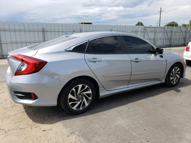 Photo 3 from auction – 2018 HONDA CIVIC EX with VIN 19XFC2F77JE009773
