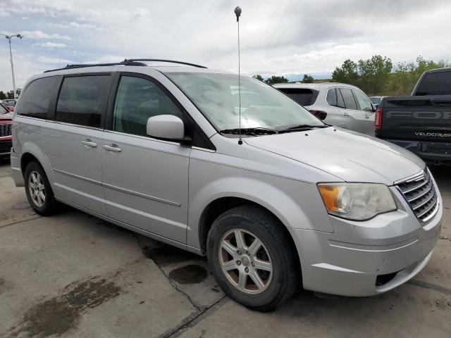 Photo 4 from auction – 2010 CHRYSLER TOWN & COU with VIN 2A4RR5D17AR166501