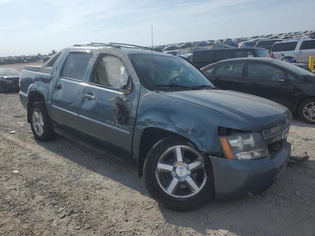 Photo 4 from auction – 2011 CHEVROLET AVALANCHE with VIN 3GNTKGE35BG168094