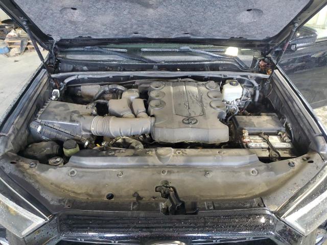Photo 12 from auction – 2019 TOYOTA 4RUNNER SR with VIN JTEBU5JR0K5709715