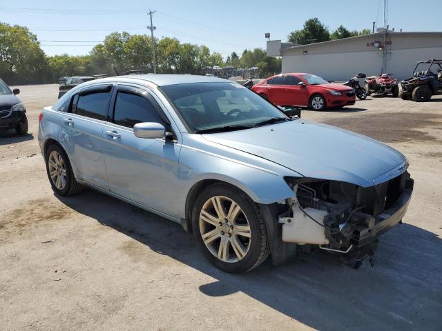 Photo 4 from auction – 2012 CHRYSLER 200 LX with VIN 1C3CCBAB1CN295251