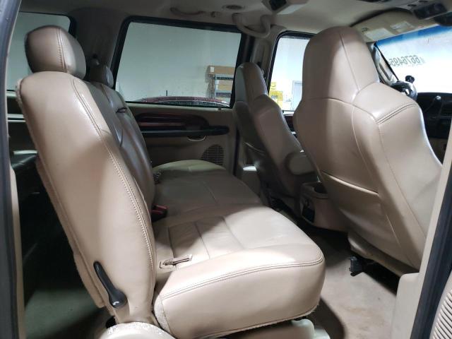 Photo 11 from auction – 2005 FORD EXCURSION with VIN 1FMSU43P15EA49422