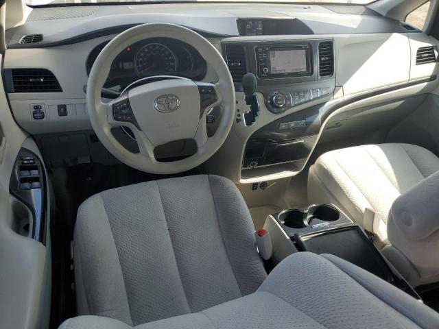 Photo 8 from auction – 2013 TOYOTA SIENNA LE with VIN 5TDJK3DC9DS066652