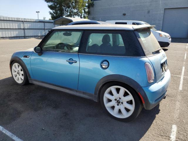 Photo 2 from auction – 2004 MINI COOPER S with VIN WMWRE334X4TD84365