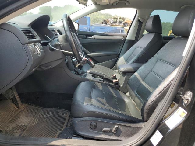Photo 7 from auction – 2014 VOLKSWAGEN PASSAT S with VIN 1VWAT7A33EC036037