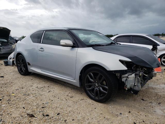Photo 4 from auction – 2014 TOYOTA SCION TC with VIN JTKJF5C75E3072691