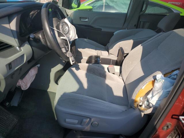Photo 7 from auction – 2017 TOYOTA SIENNA LE with VIN 5TDKZ3DC4HS857791