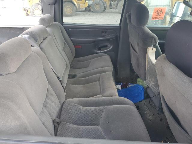 Photo 10 from auction – 2005 CHEVROLET 2500 with VIN 1GCHK23245F838445