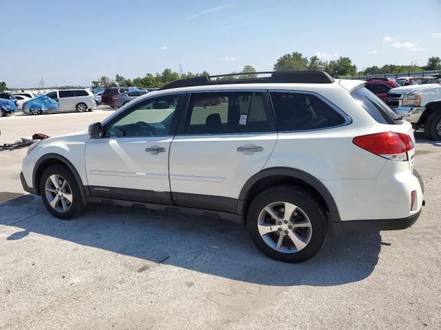 Photo 2 from auction – 2013 SUBARU OUTBACK 3. with VIN 4S4BRDSCXD2224363