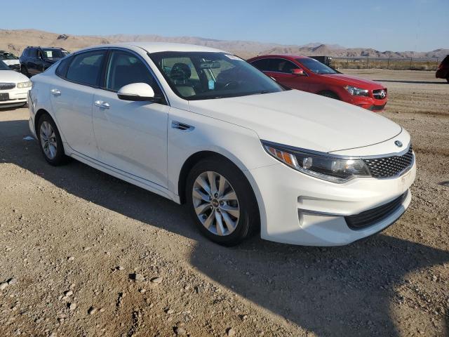 Photo 4 from auction – 2016 KIA OPTIMA EX with VIN 5XXGU4L34GG118965
