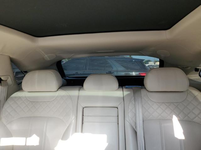 Photo 10 from auction – 2017 BENTLEY BENTAYGA with VIN SJAAC2ZV5HC015773