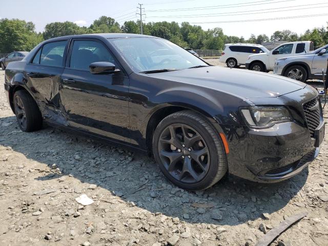 Photo 4 from auction – 2023 CHRYSLER 300 TOURIN with VIN 2C3CCAAG5PH644402