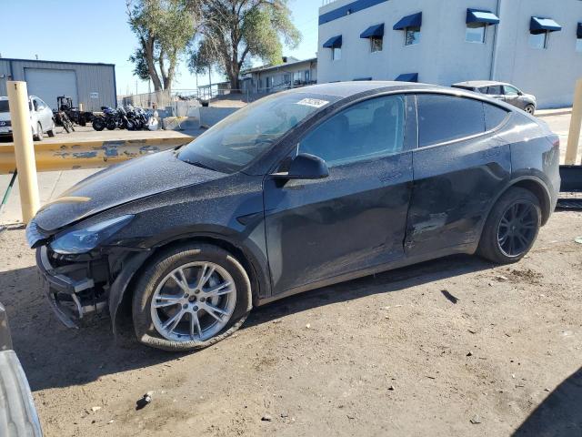 TESLA MODEL Y 2024 with VIN 7SAYGAEE9RF049630 - Photo from auction