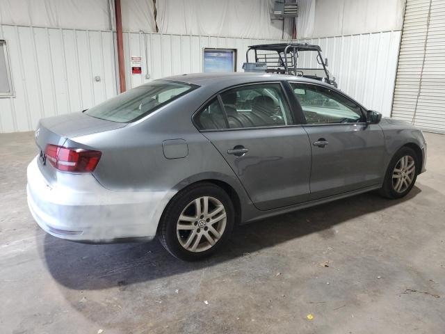 Photo 3 from auction – 2018 VOLKSWAGEN JETTA S with VIN 3VW2B7AJ2JM223865