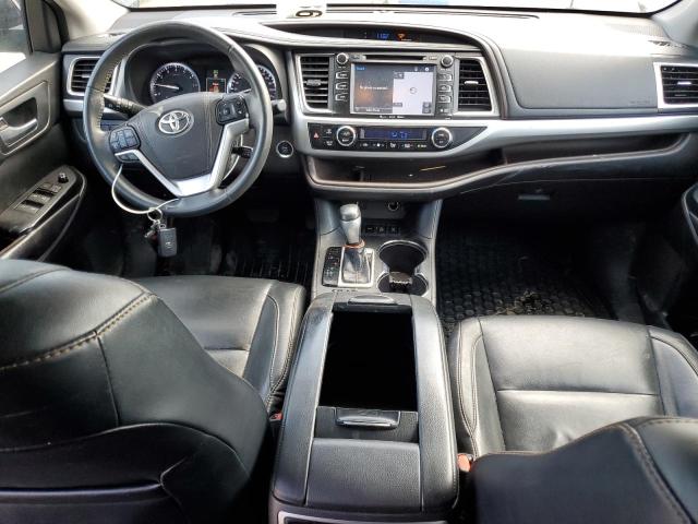 Photo 8 from auction – 2016 TOYOTA HIGHLANDER with VIN 5TDJKRFH7GS500387