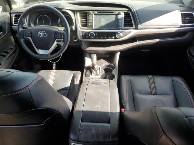 Photo 8 from auction – 2019 TOYOTA HIGHLANDER with VIN 5TDJZRFH6KS984461