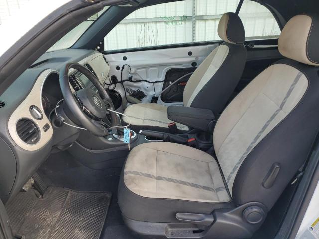 Photo 7 from auction – 2018 VOLKSWAGEN BEETLE S with VIN 3VW5DAAT4JM502529