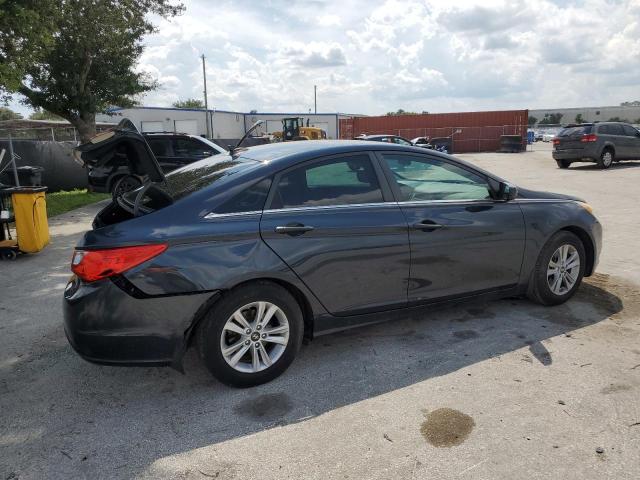 Photo 3 from auction – 2013 HYUNDAI SONATA GLS with VIN 5NPEB4AC1DH786223