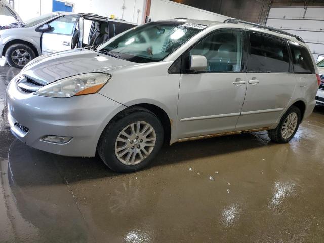 TOYOTA SIENNA XLE 2007 with VIN 5TDBK22C37S008090 - Photo from auction