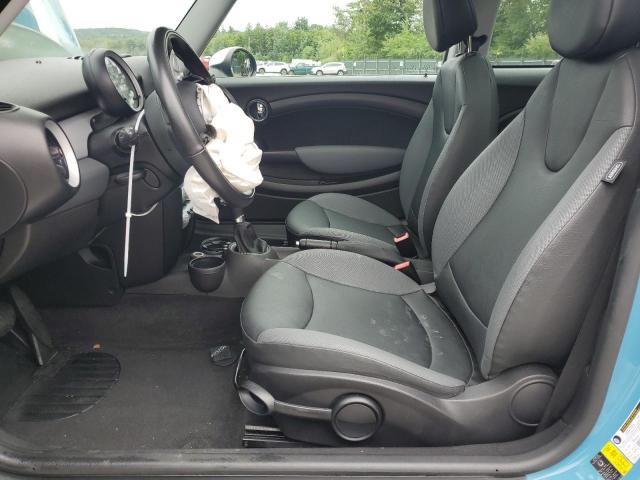 Photo 7 from auction – 2010 MINI COOPER with VIN WMWMF3C59ATZ24118