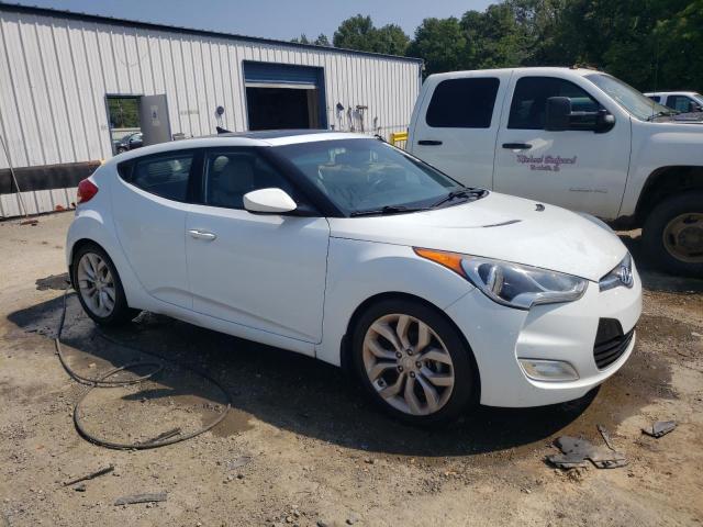 Photo 4 from auction – 2013 HYUNDAI VELOSTER with VIN KMHTC6AD2DU095261
