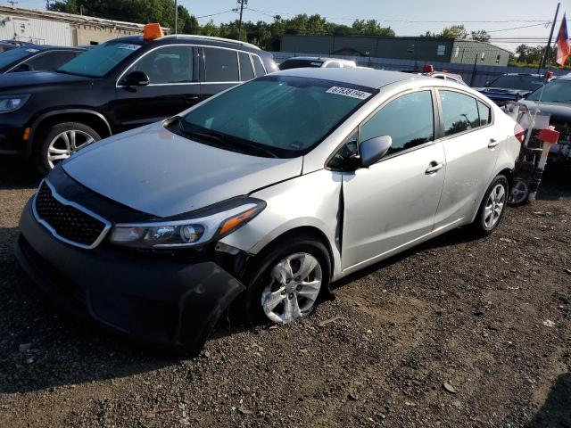Photo 1 from auction – 2017 KIA FORTE LX with VIN 3KPFK4A7XHE015017
