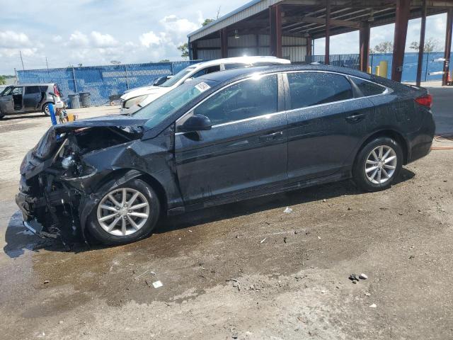 HYUNDAI SONATA SE 2019 with VIN 5NPE24AF7KH776965 - Photo from auction