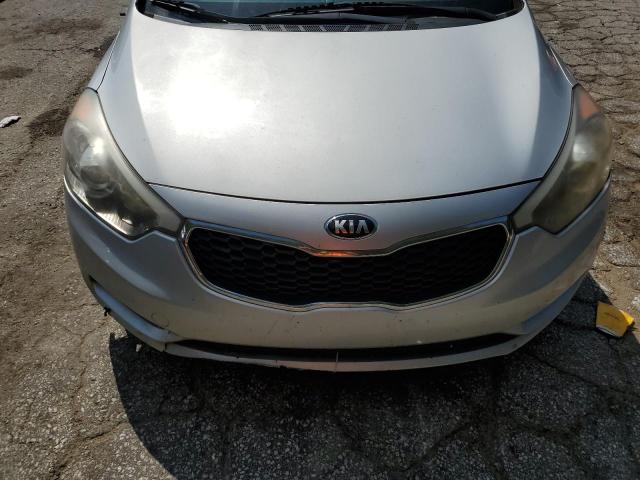 Photo 11 from auction – 2016 KIA FORTE LX with VIN KNAFX4A67G5550113