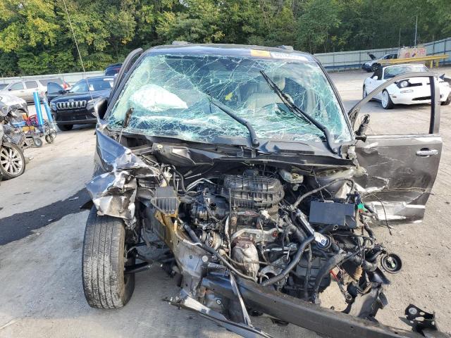 Photo 5 from auction – 2015 CHRYSLER TOWN & COU with VIN 2C4RC1CG2FR583604