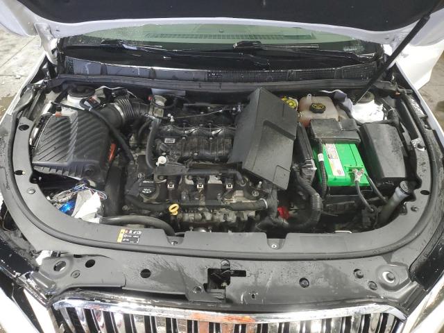 Photo 11 from auction – 2015 BUICK LACROSSE with VIN 1G4GB5G32FF250153