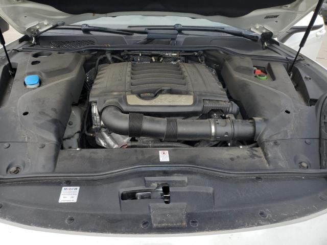 Photo 12 from auction – 2017 PORSCHE CAYENNE with VIN WP1AA2A21HKA85619