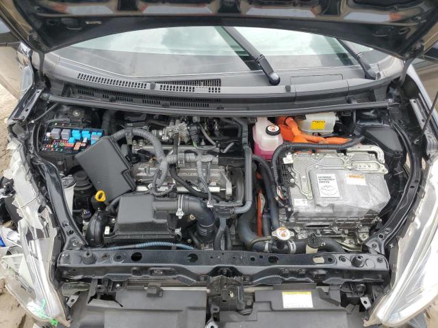 Photo 12 from auction – 2017 TOYOTA PRIUS C with VIN JTDKDTB38H1598267