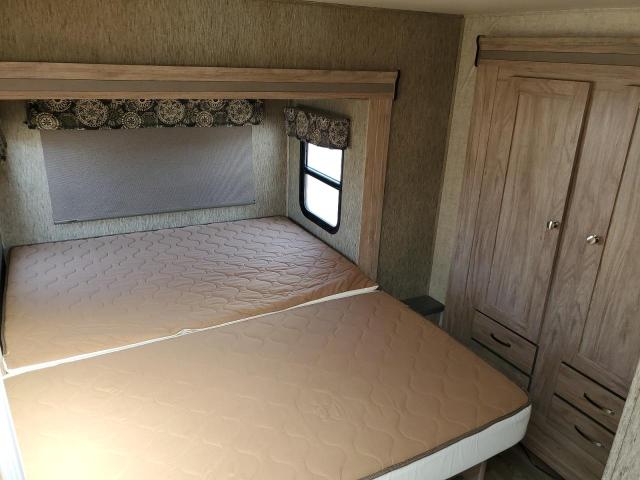 Photo 9 from auction – 2017 FORD ECONOLINE with VIN 1FDXE4FS0HDC06001