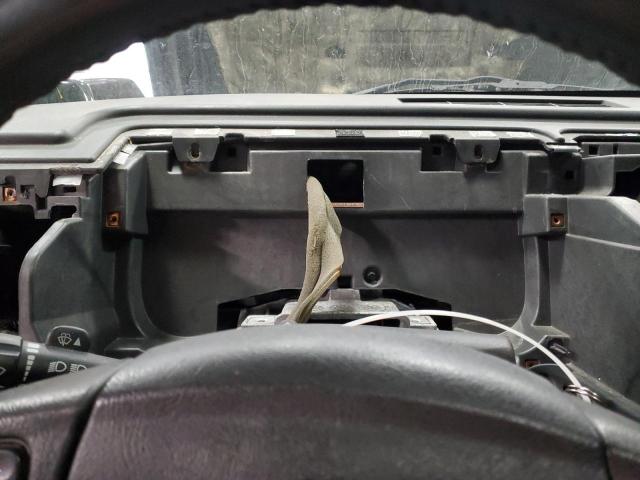 Photo 9 from auction – 2005 HUMMER H2 with VIN 5GRGN23U05H117594