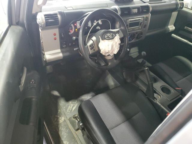 Photo 8 from auction – 2014 TOYOTA FJ CRUISER with VIN JTEBU4BF2EK204568
