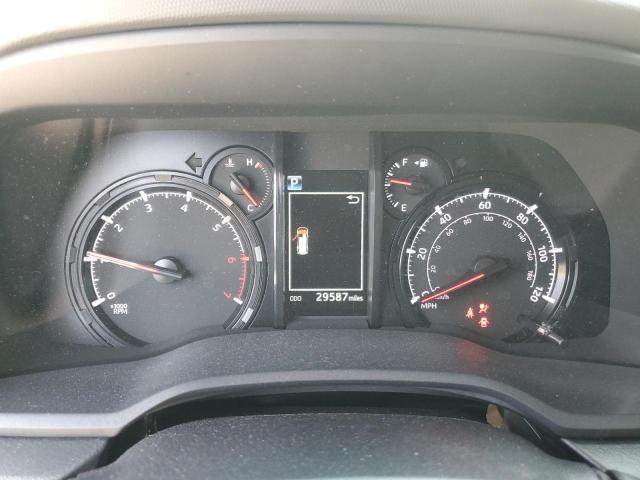 Photo 9 from auction – 2022 TOYOTA 4RUNNER SR with VIN JTEEU5JR1N5270509