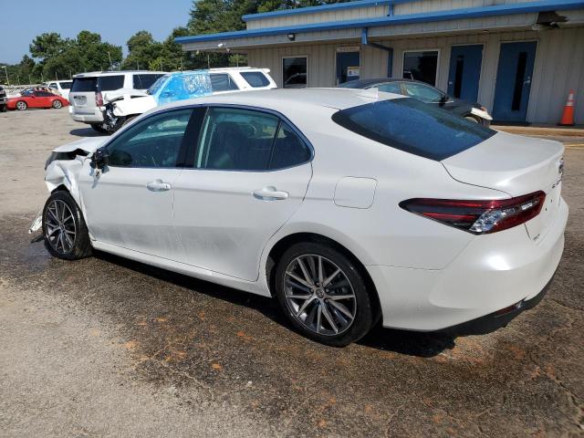 Photo 2 from auction – 2022 TOYOTA CAMRY XLE with VIN 4T1F31AK2NU576790
