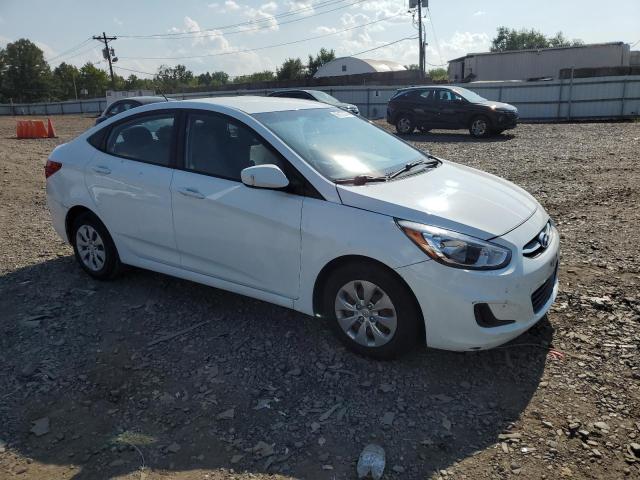 Photo 4 from auction – 2015 HYUNDAI ACCENT GLS with VIN KMHCT4AE1FU821014