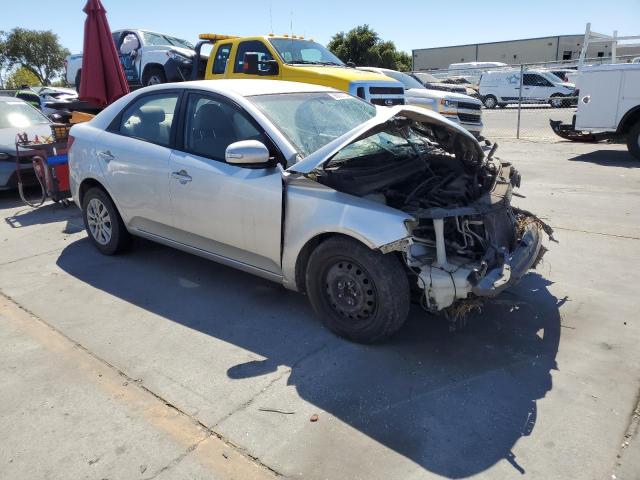 Photo 4 from auction – 2010 KIA FORTE EX with VIN KNAFU4A24A5142889