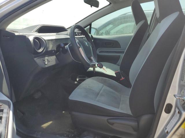 Photo 7 from auction – 2012 TOYOTA PRIUS C with VIN JTDKDTB30C1526875