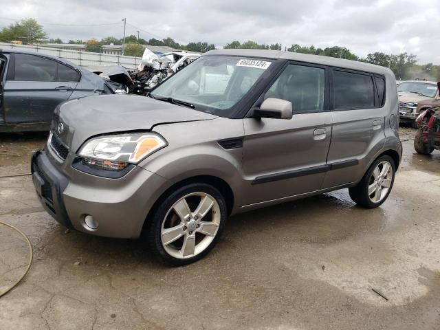 KIA SOUL 2010 with VIN KNDJT2A2XA7123420 - Photo from auction