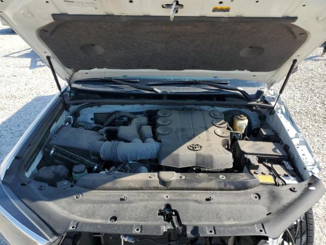 Photo 12 from auction – 2021 TOYOTA 4RUNNER SR with VIN JTEEU5JR9M5249583