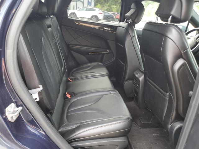 Photo 11 from auction – 2017 LINCOLN MKC RESERV with VIN 5LMCJ3D93HUL51745