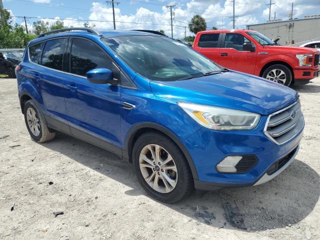 Photo 4 from auction – 2017 FORD ESCAPE SE with VIN 1FMCU0GD6HUD05013