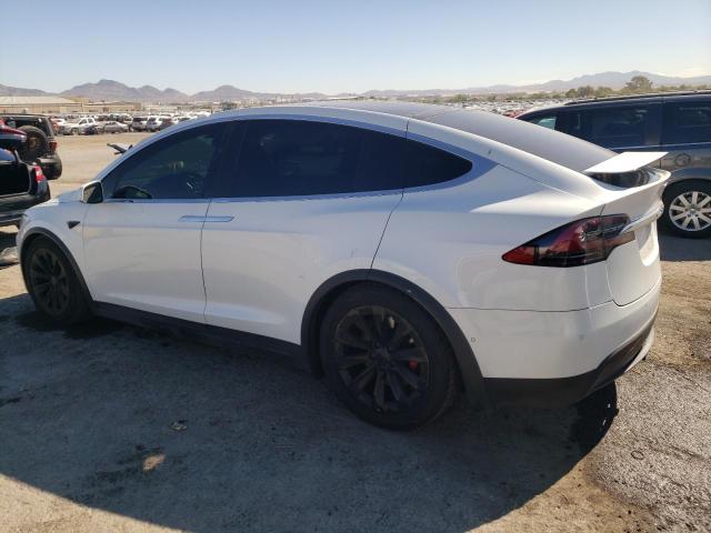 Photo 2 from auction – 2017 TESLA MODEL X with VIN 5YJXCDE29HF046186