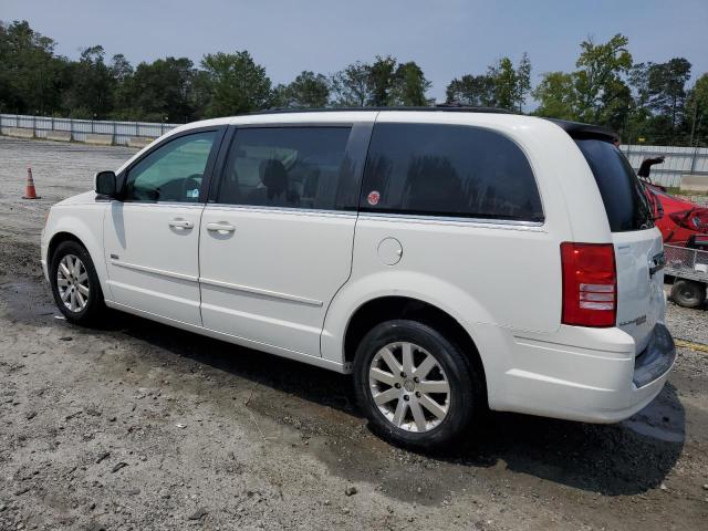 Photo 2 from auction – 2008 CHRYSLER TOWN & COU with VIN 2A8HR54P88R839577