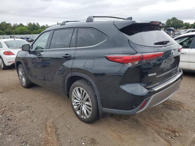 Photo 2 from auction – 2022 TOYOTA HIGHLANDER with VIN 5TDEBRCH1NS088941